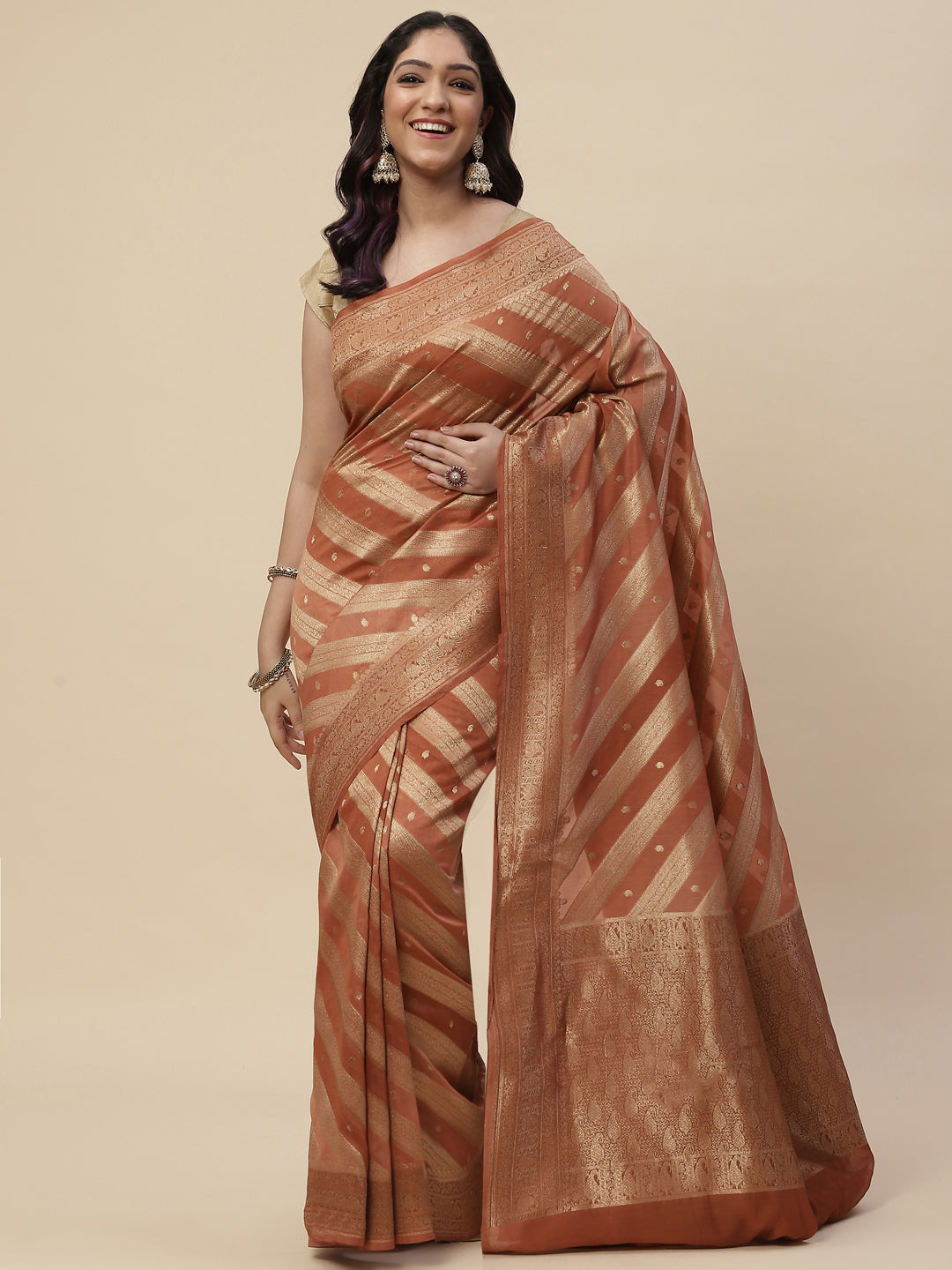 Zari Jaal Cotton Woven Saree