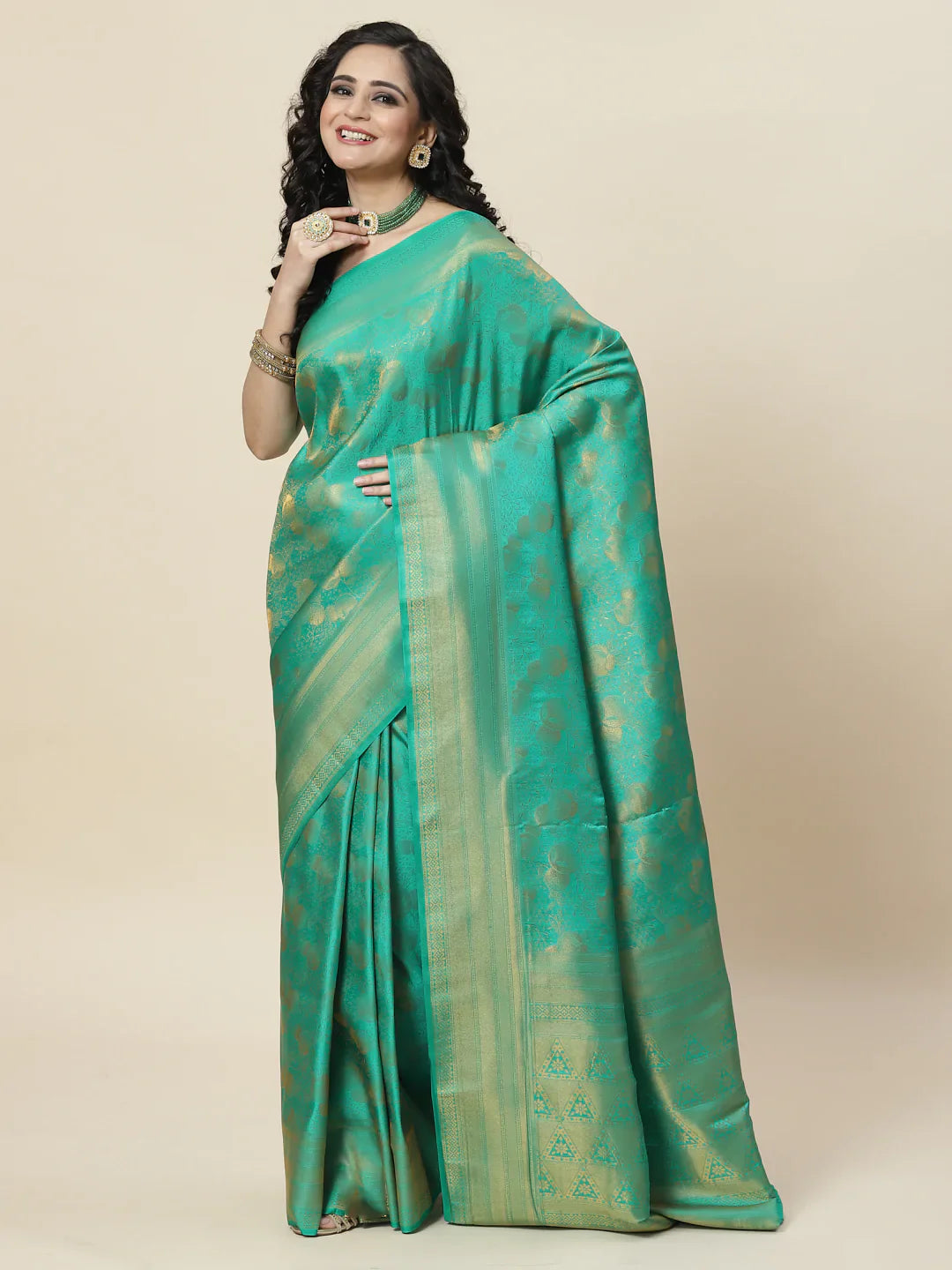 Zari Jaal Handloom Woven Saree