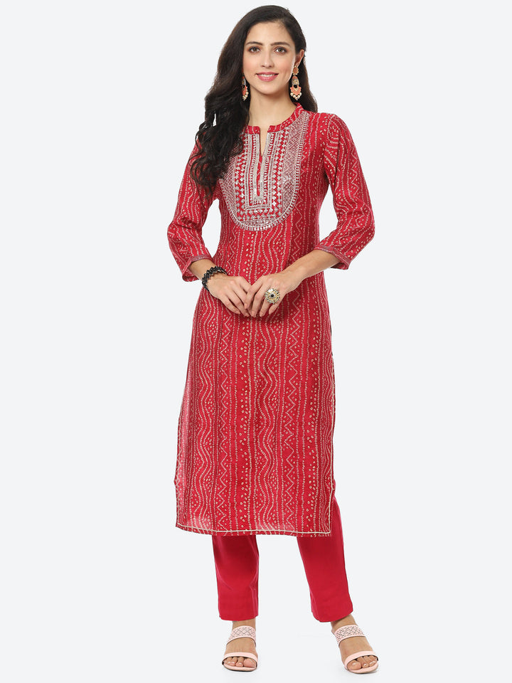 Zari Embroidered Bandhej Printed Muslin Kurti With Pant