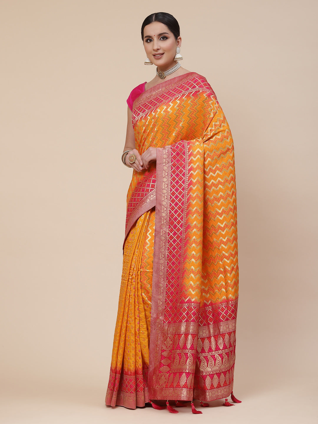 Zari Jaal Banarasi Woven Saree