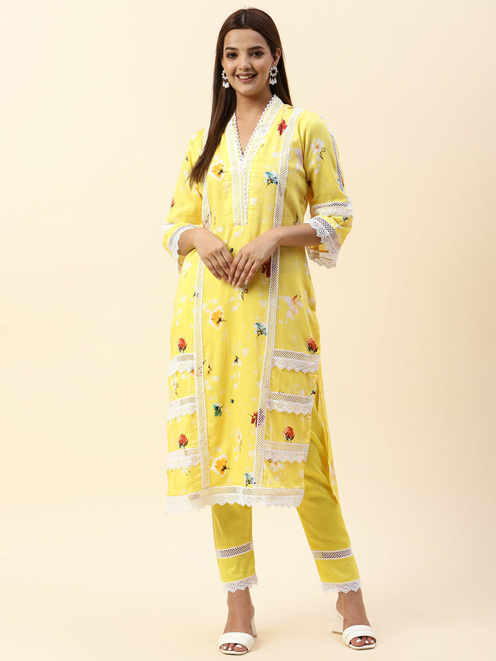 Floral Printed Cotton Kurta With Pants