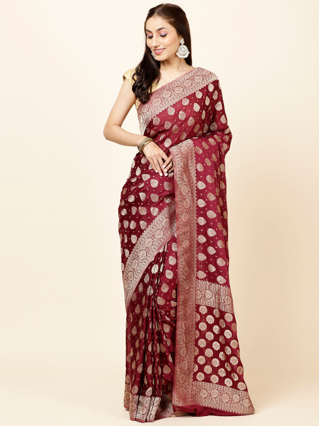 Zari Border Plain Georgette Saree