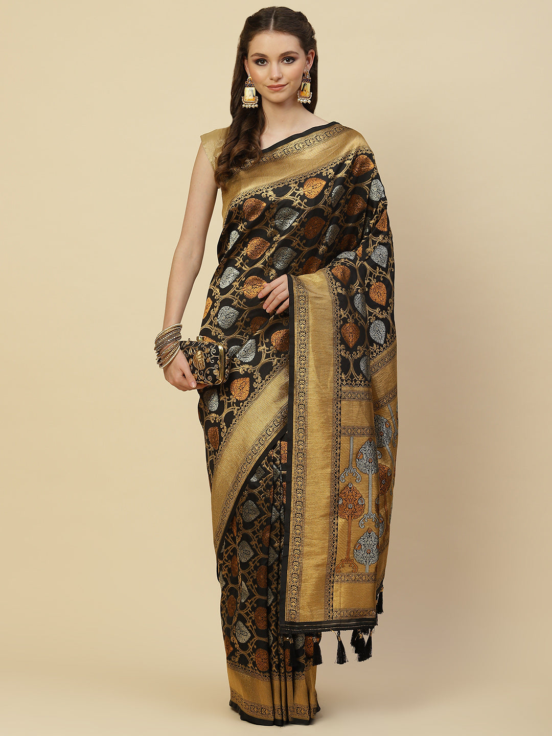 Zari Jaal Banarasi Woven Saree
