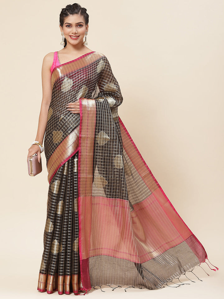 Zari Border Booti Cotton Woven Saree