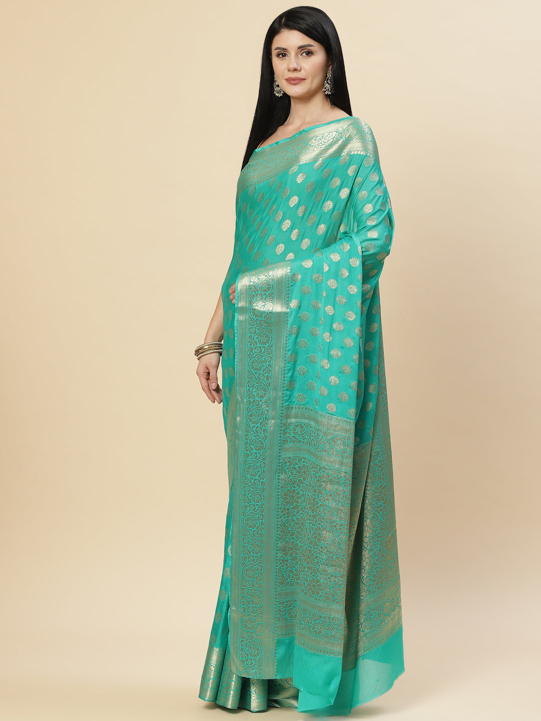 Zari Booti Crepe Plain Saree