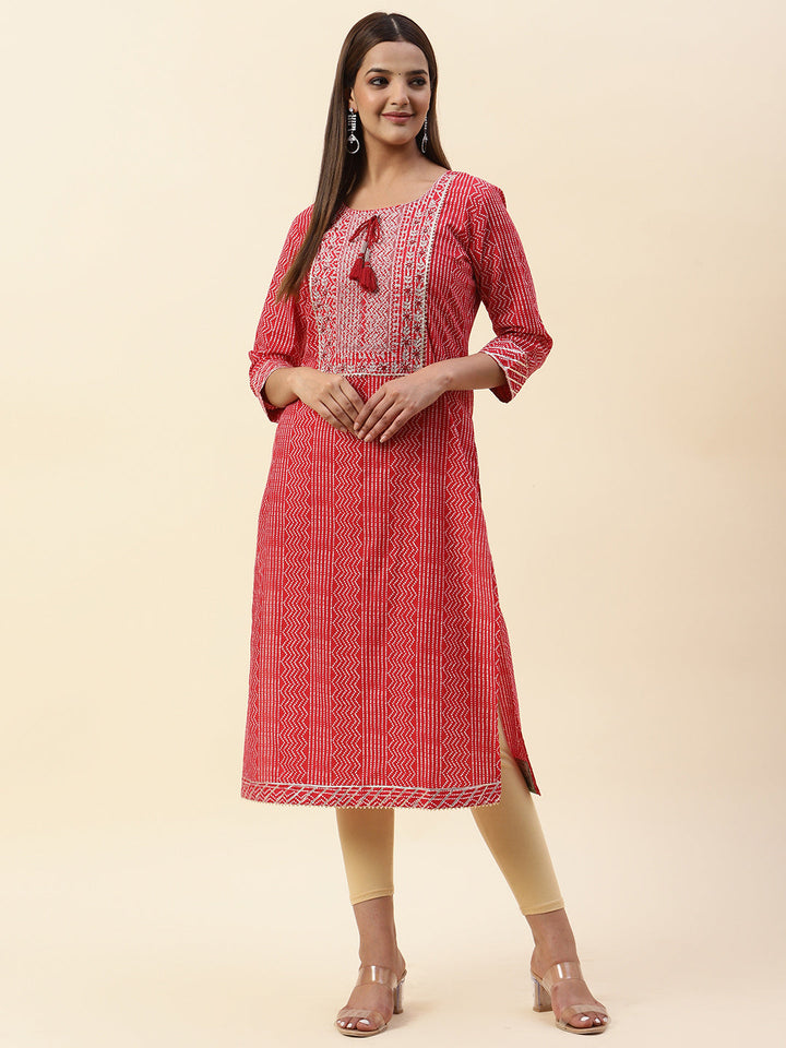 Printed &amp; Neck Embroidered Cotton Kurta