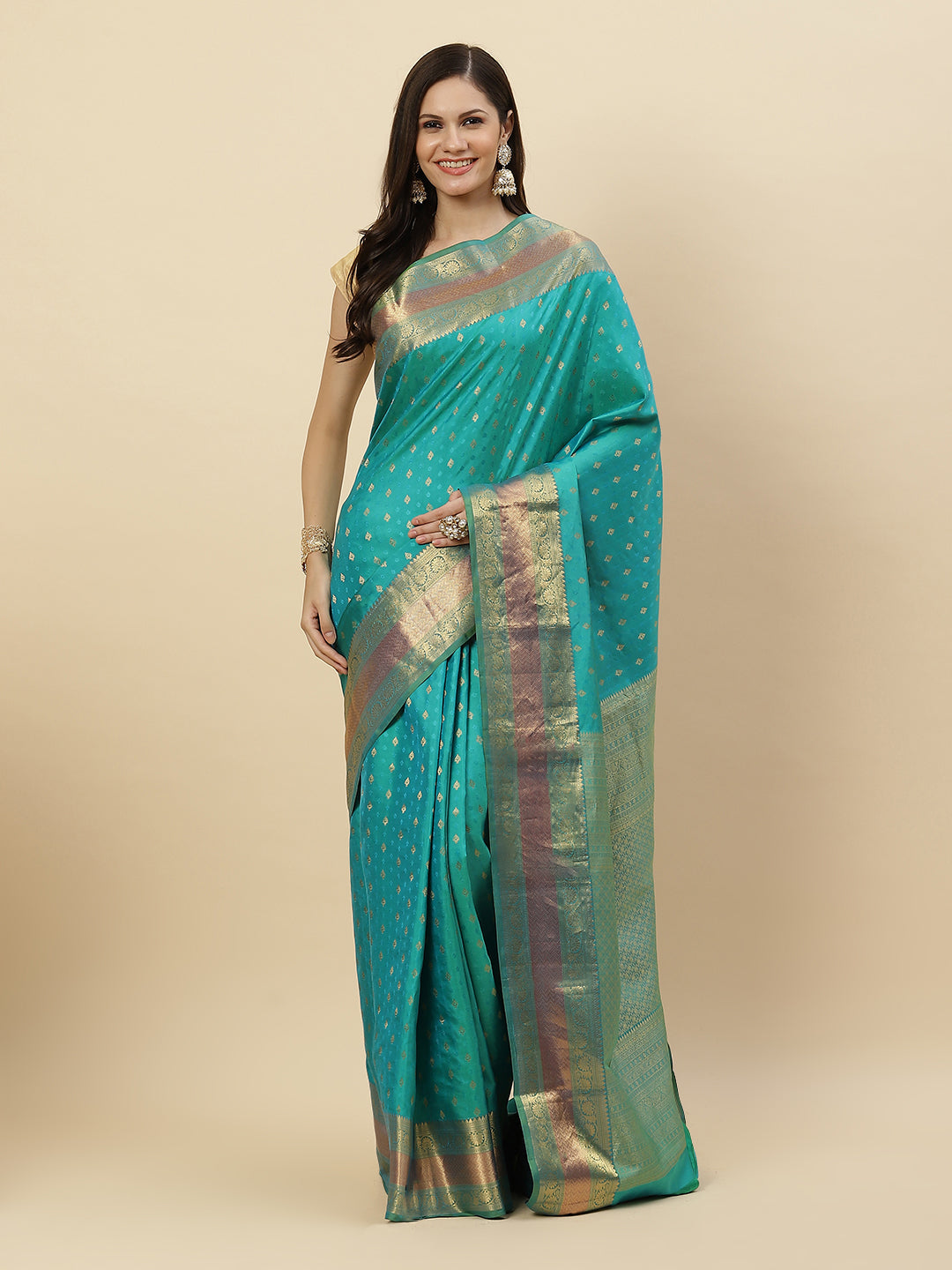 Resham Zari Border Booti Handloom Saree