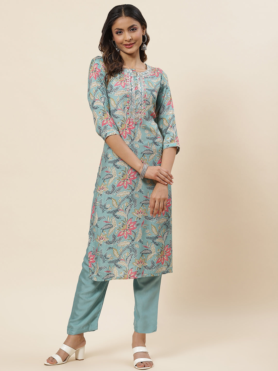 Floral Printed Mulsin Kurta With Pants