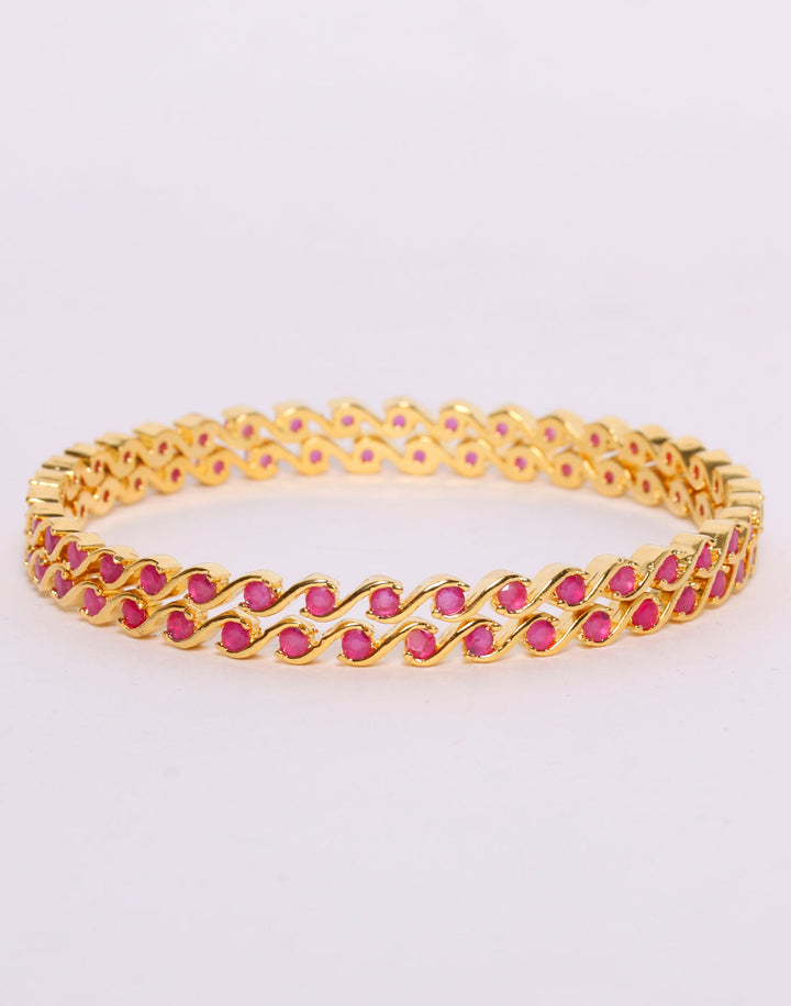 Elegant Gold Toned Bangle Set