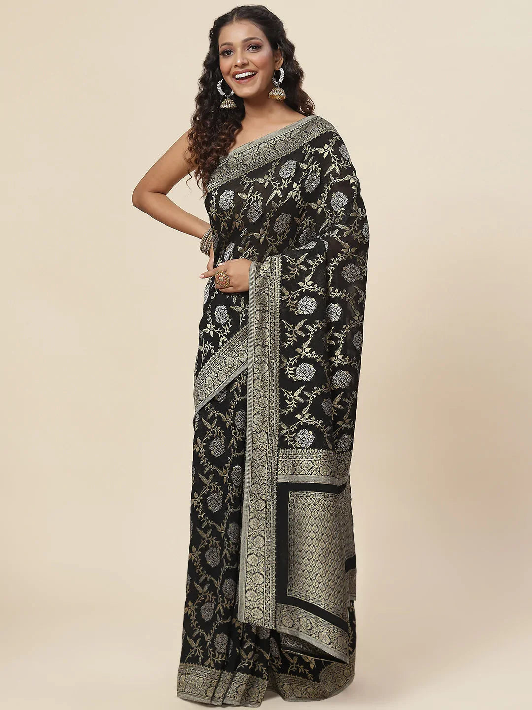 Zari Border Booti Handloom Woven Saree