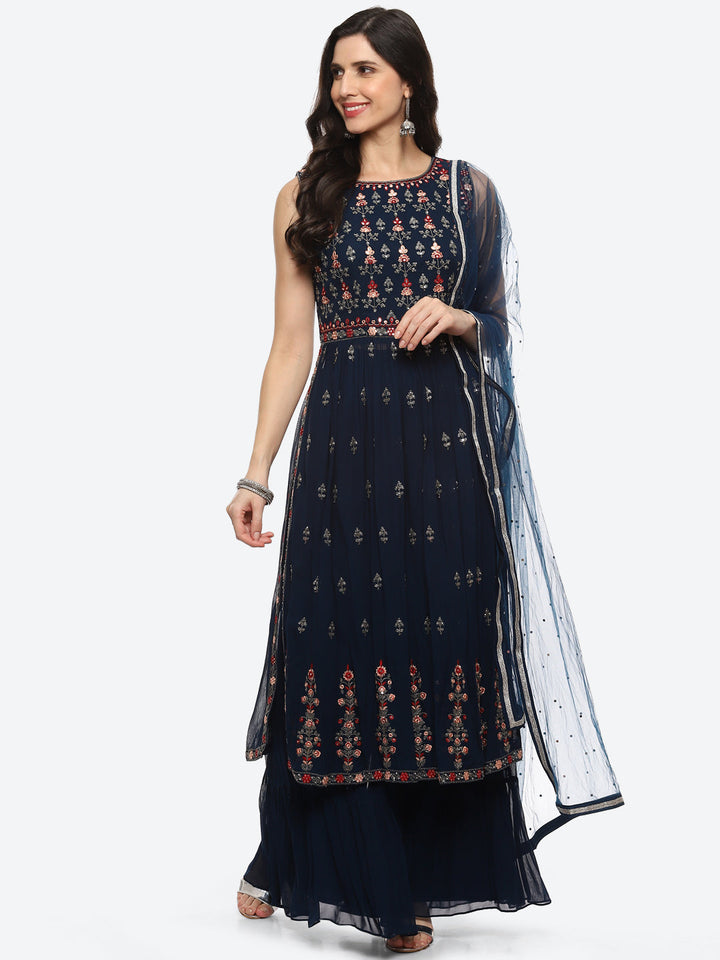 Resham Mirror Booti Georgette Kurta With Churidar &amp; Net Dupatta