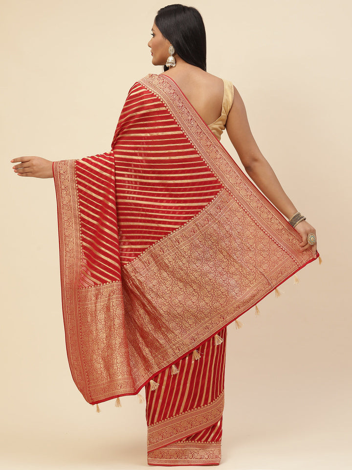 Plain Stripes Georgette Saree