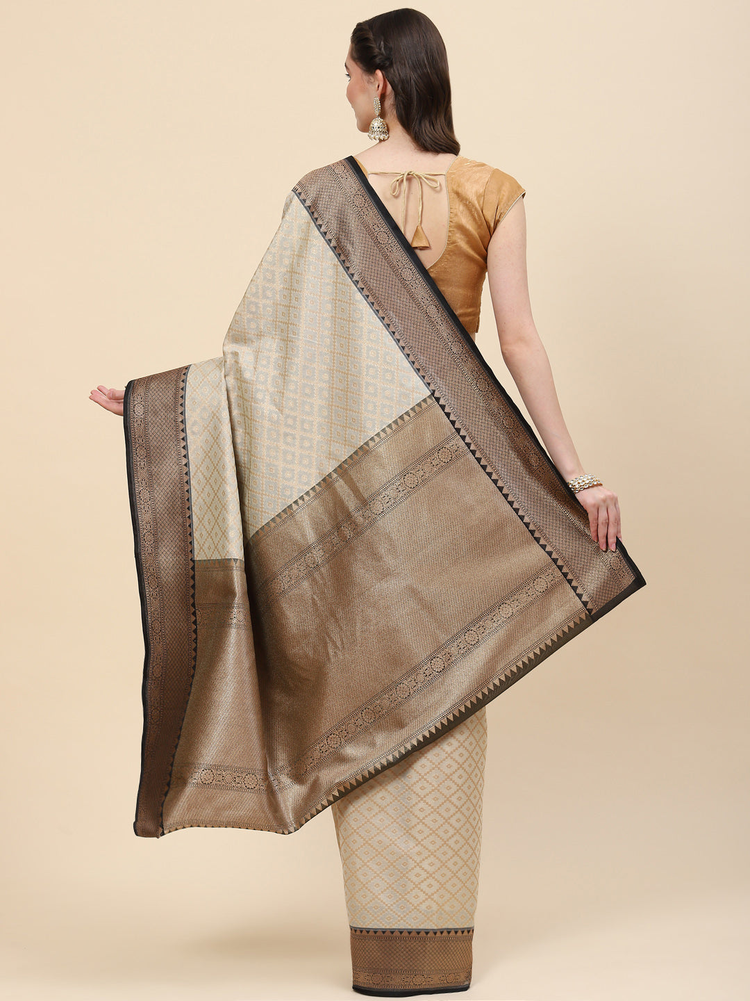 Zari Jaal Cotton Woven Saree