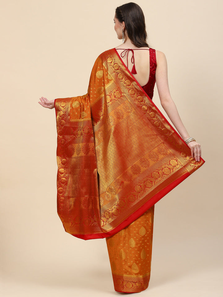 Zari Border Booti Handloom Woven Saree