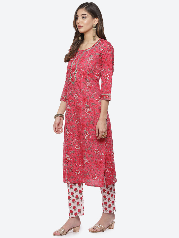 Floral Printed Cotton Kurta With Printed Pant