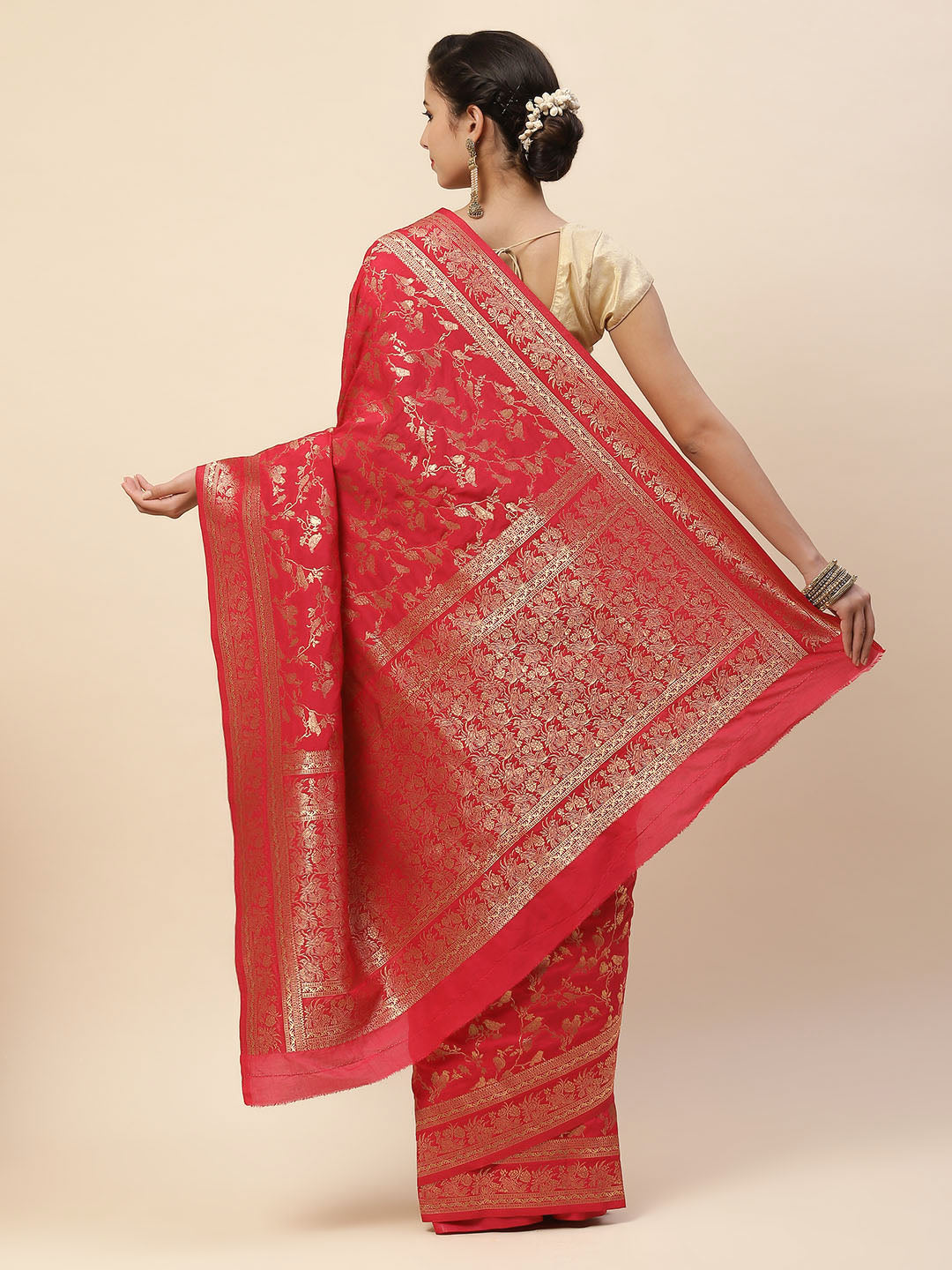 Zari Zaal Art Handloom Woven Saree