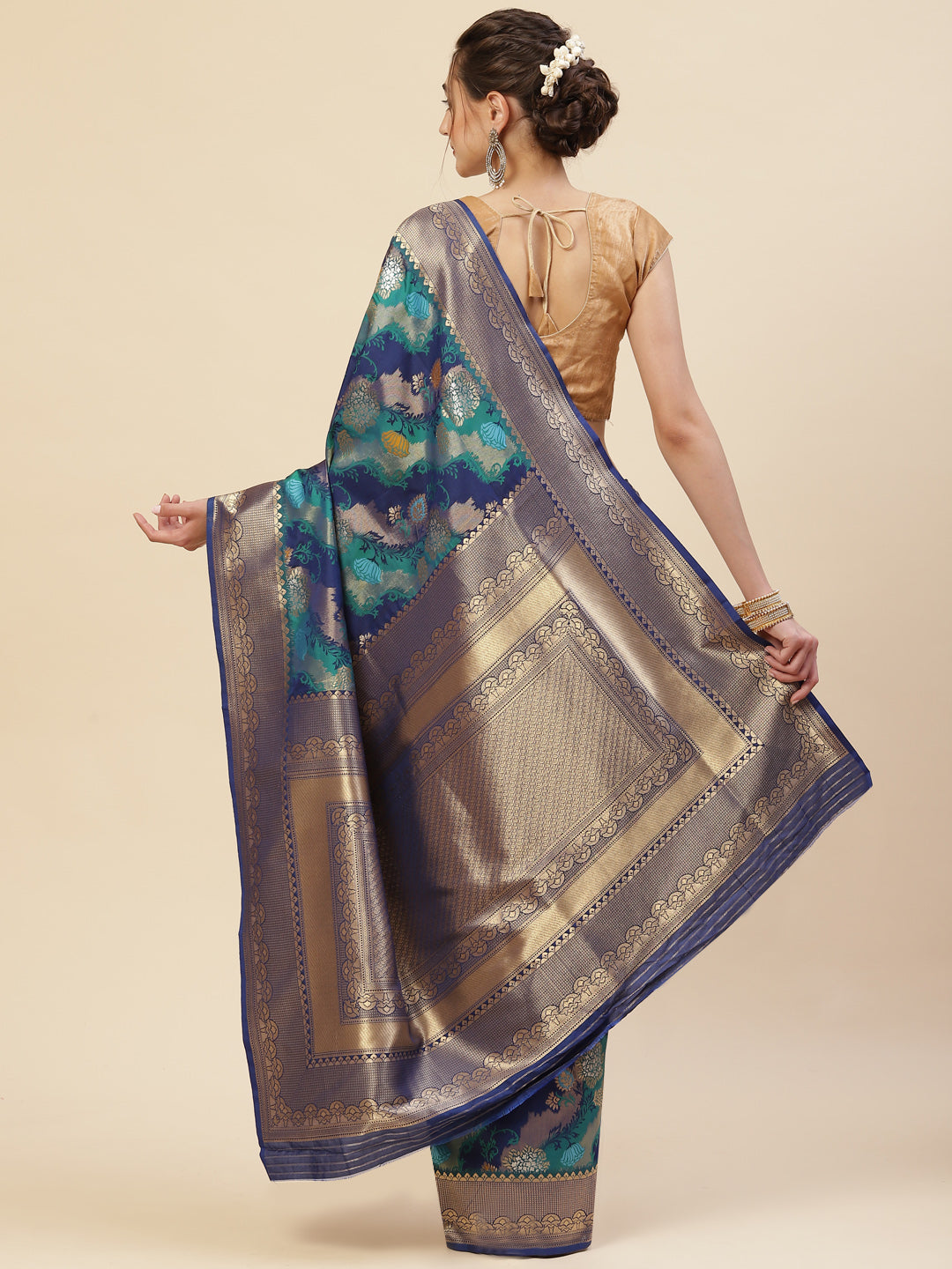 Zari Jaal Banarasi Woven Saree