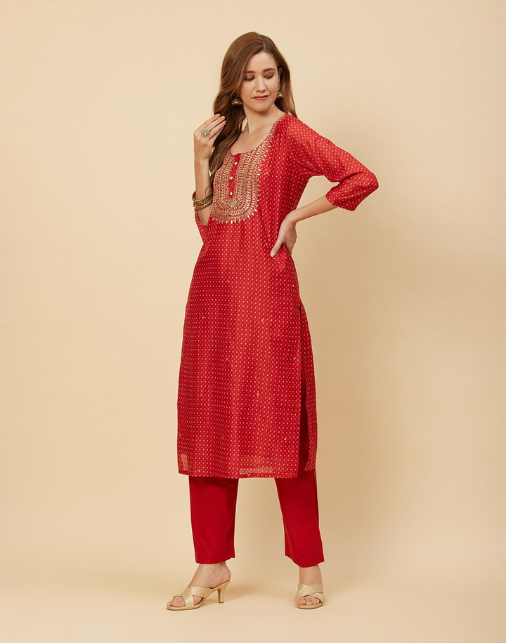 Embroidered Chanderi Kurti With Pant