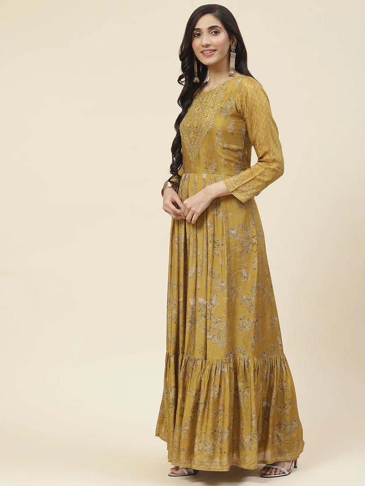 Printed With Yoke Embroidered Muslin Kurta
