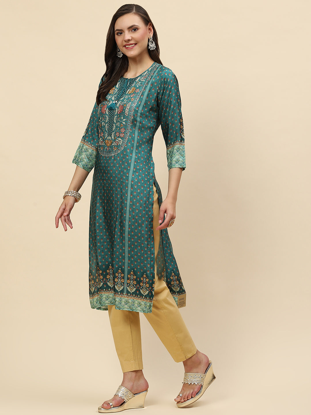 Neck Embroidered &amp; Printed Handloom Kurta