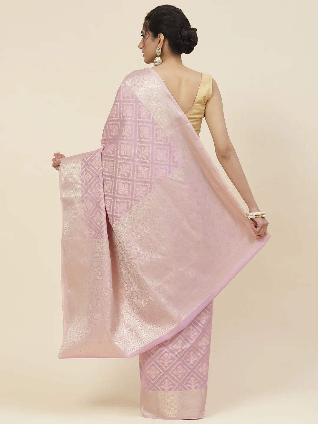 Zari Jaal Cotton Woven Saree