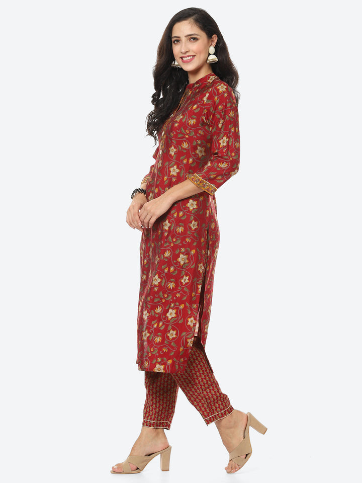 Floral Printed Muslin Kurti With Pant