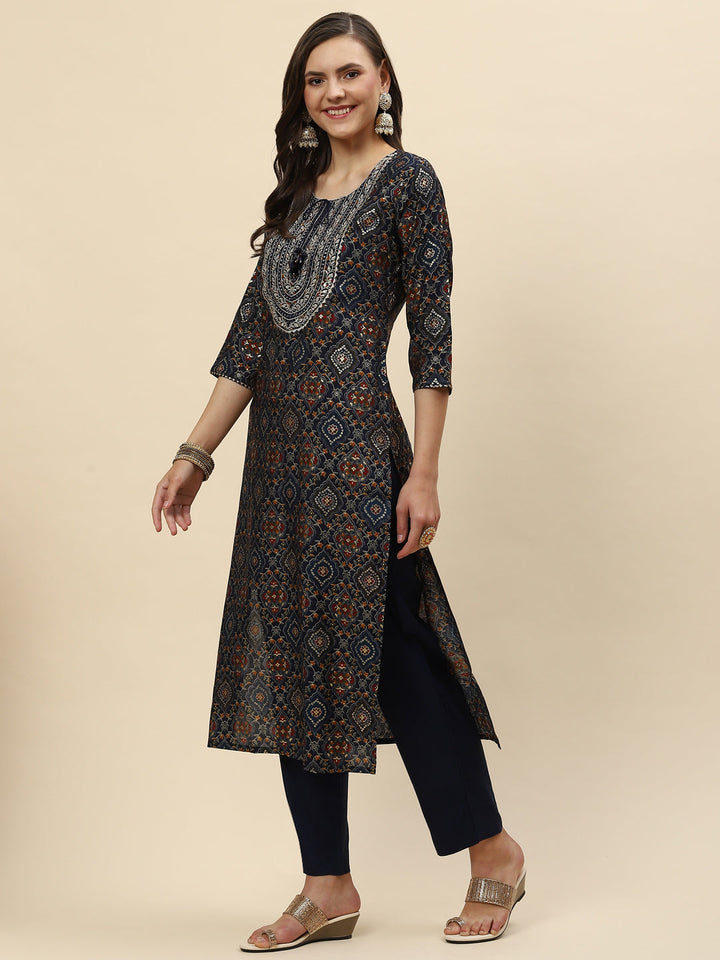 Zari Neck Embroidered &amp; Printed Muslin Kurta With Pants