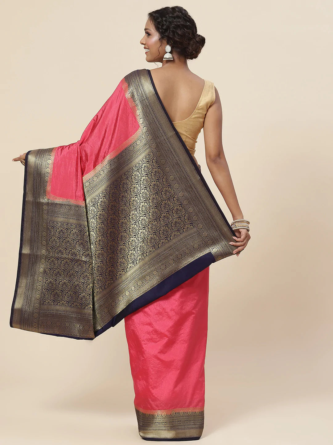 Zari Jaal Handloom Woven Saree