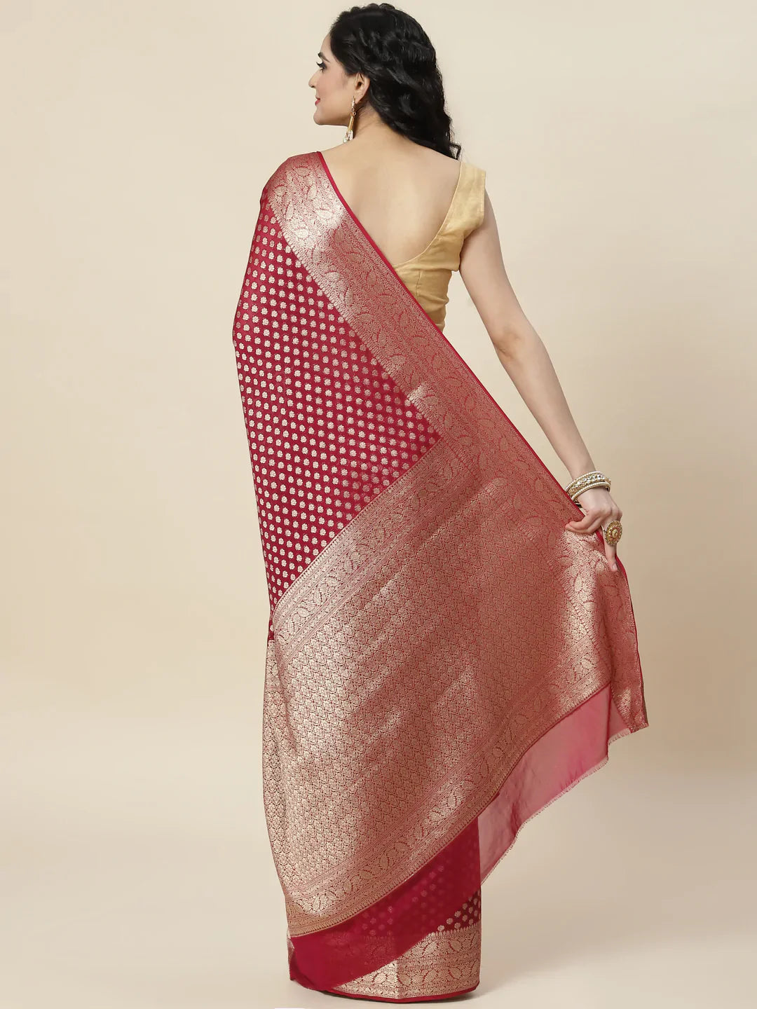 Zari Booti Georgette Plain saree