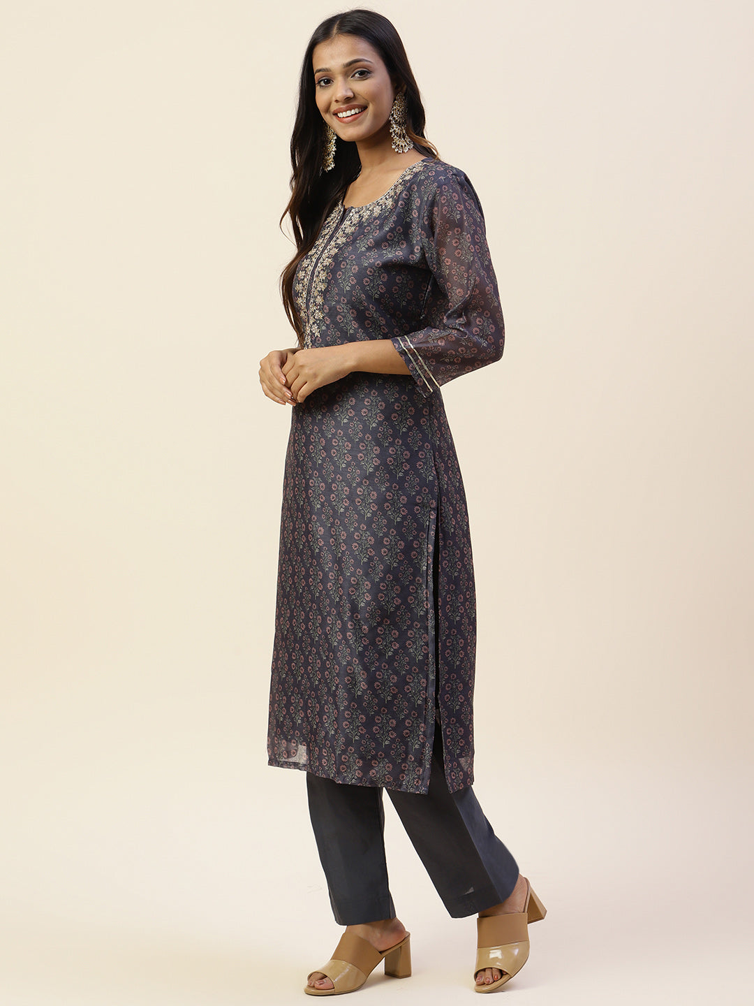 Printed &amp; Yoke Embroidered Chanderi Kurta With Pants