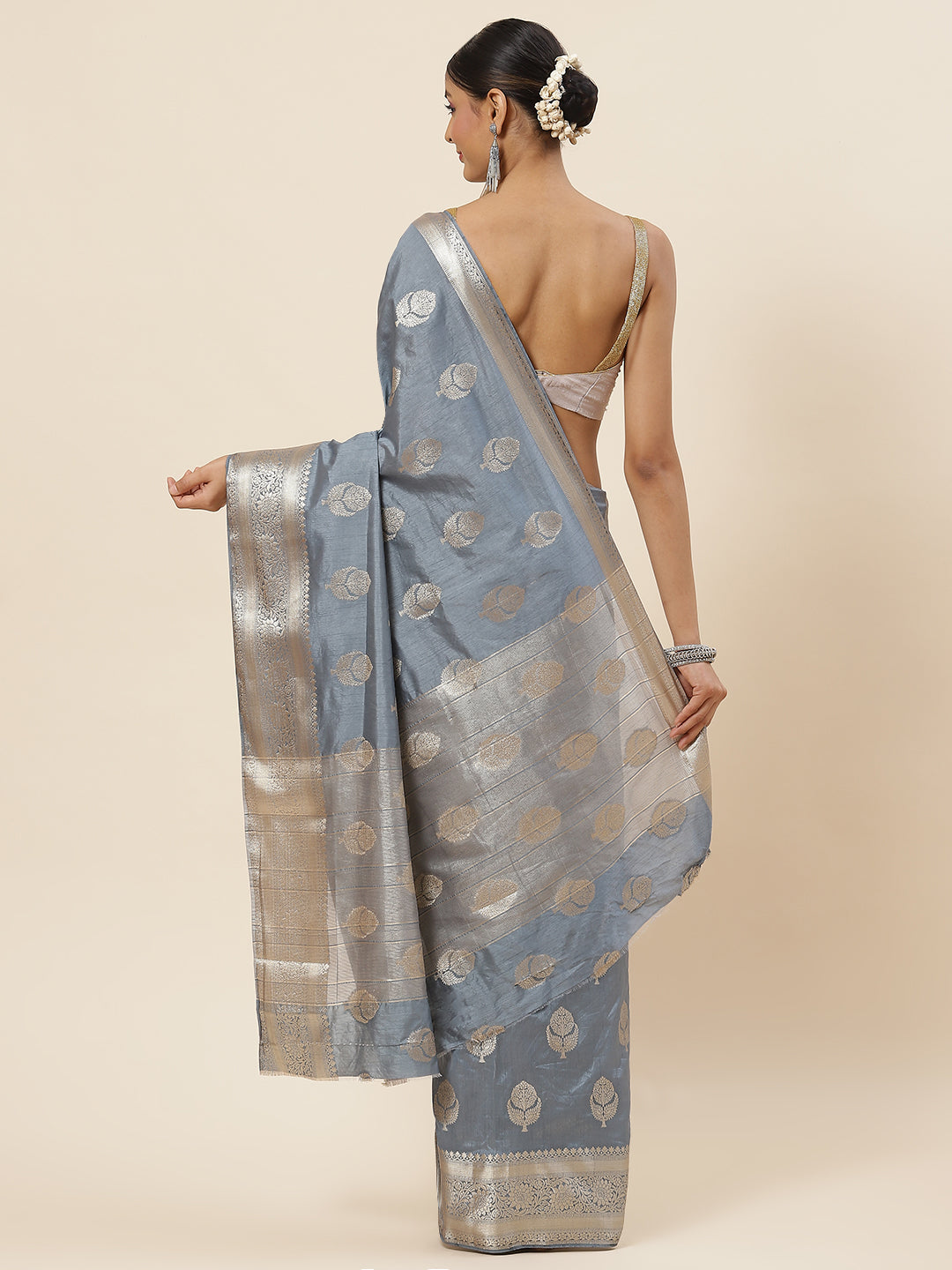 Zari Booti Woven Handloom Saree