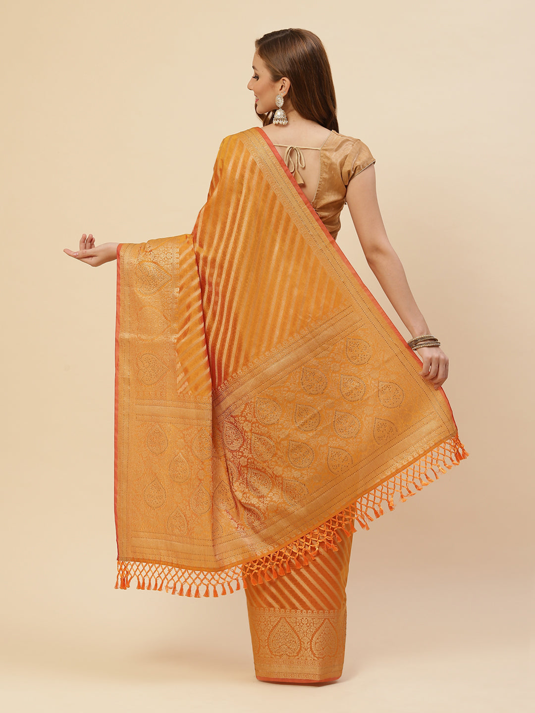 Zari Zaal Cotton Woven Saree