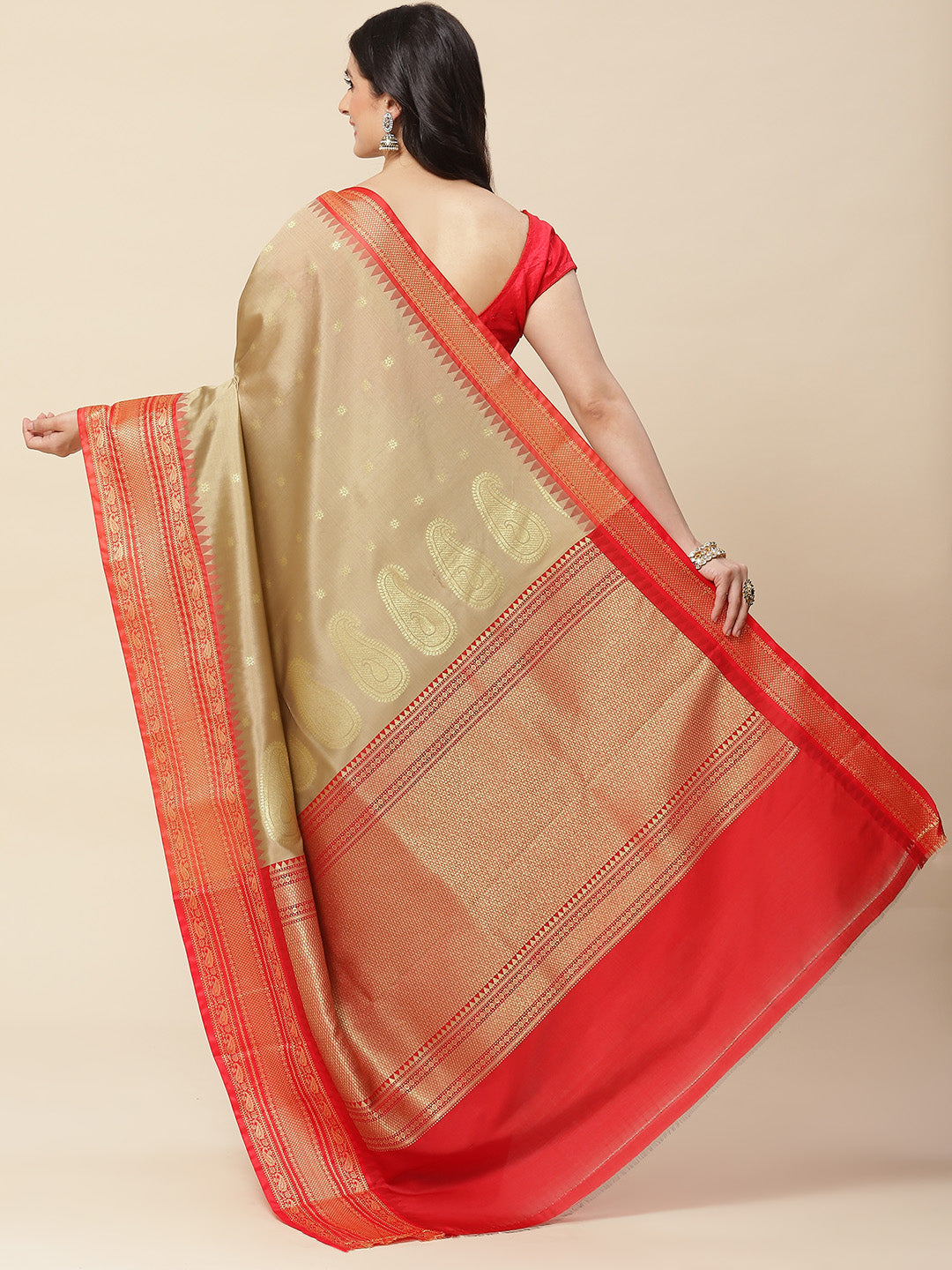 Zari Booti Woven Cotton Saree