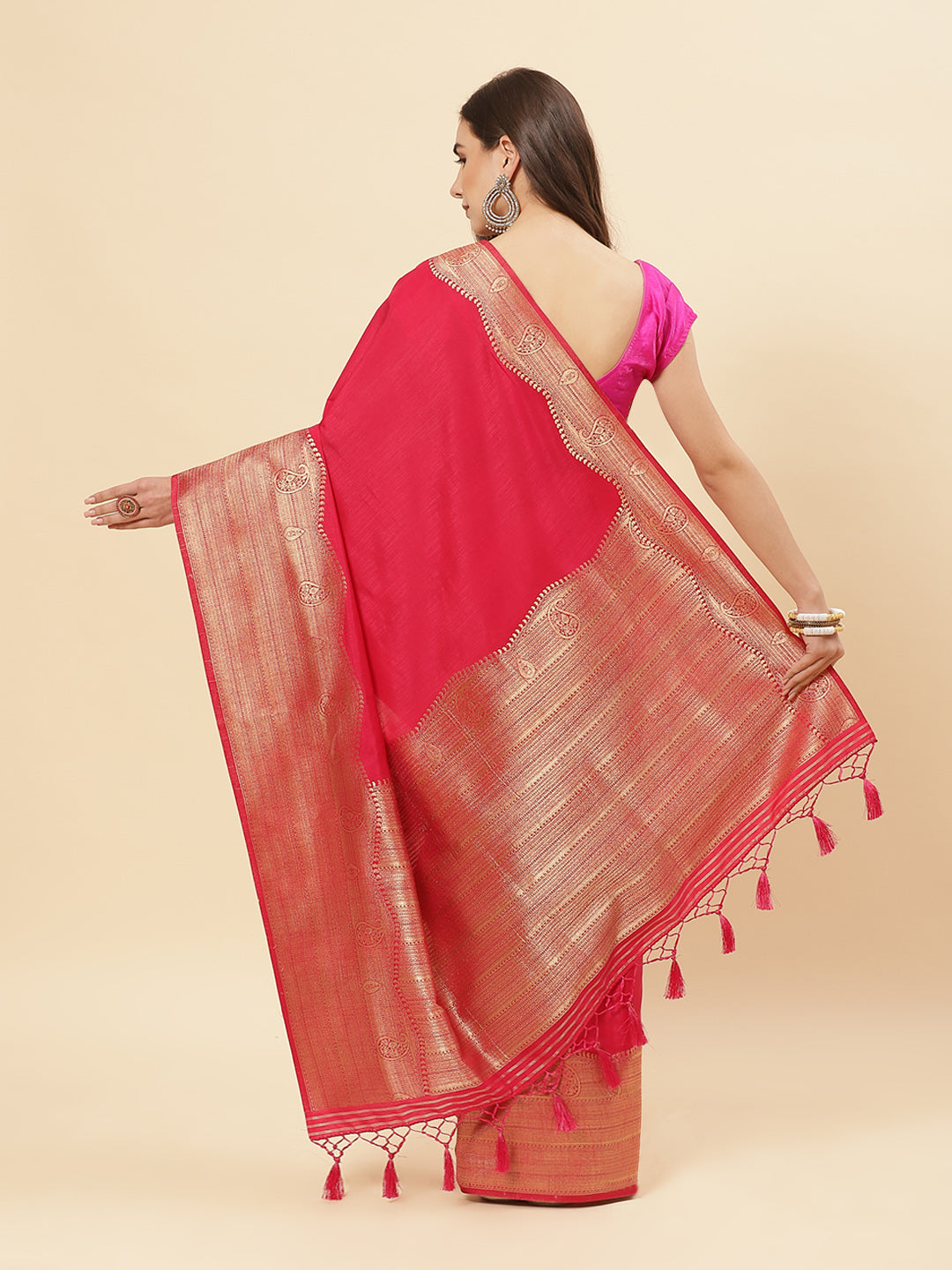 Art Handloom Saree with Zari Border