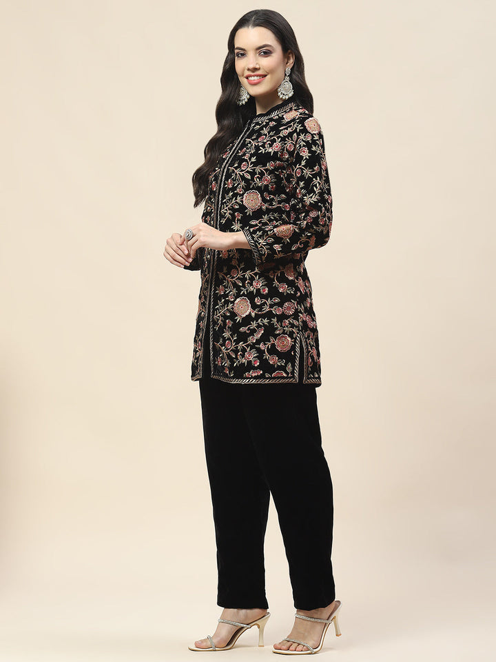Zari Jaal Embroidery Velvet Short Kurta With Pants