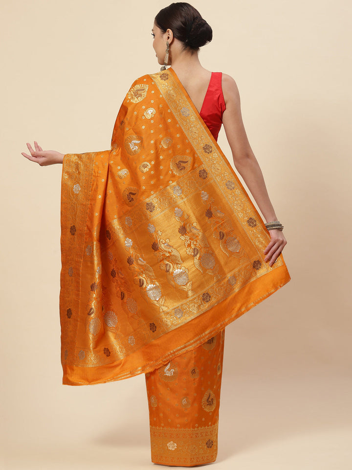Zari Booti Handloom Woven Saree