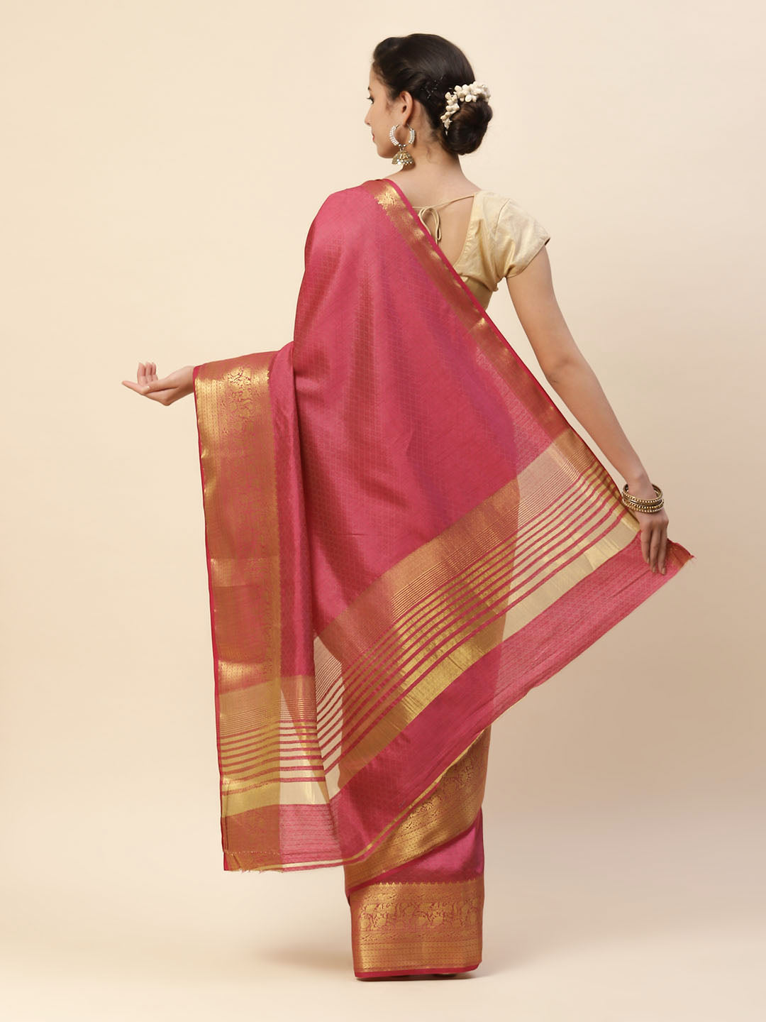 Plain Zari Border Art Handloom Woven Saree