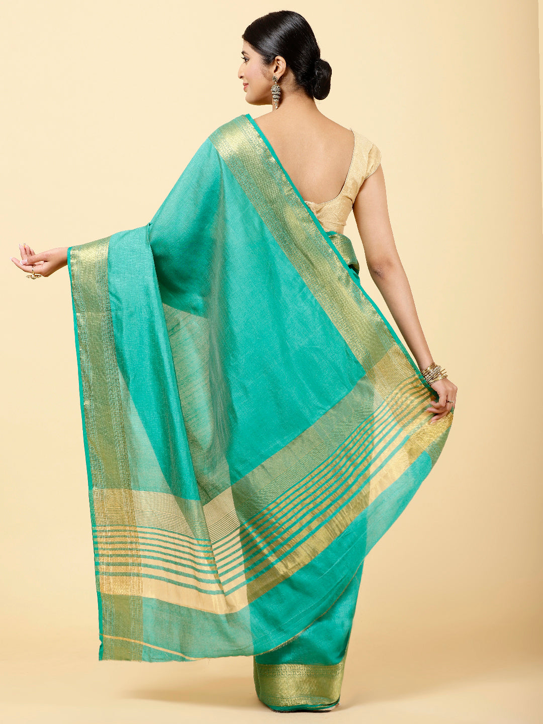 Zari Jaal Woven Handloom Saree
