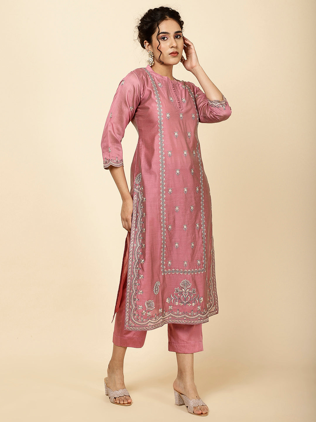 Embroidered Chanderi Kurta With Pants &amp; Dupatta