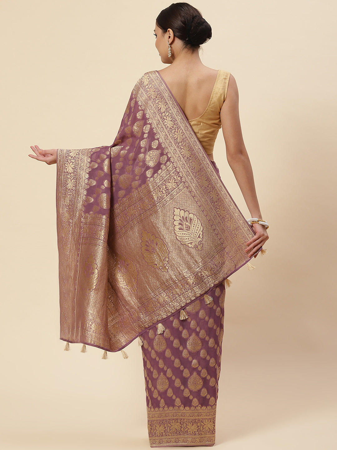 Zari Border Booti Georgette Plain Saree