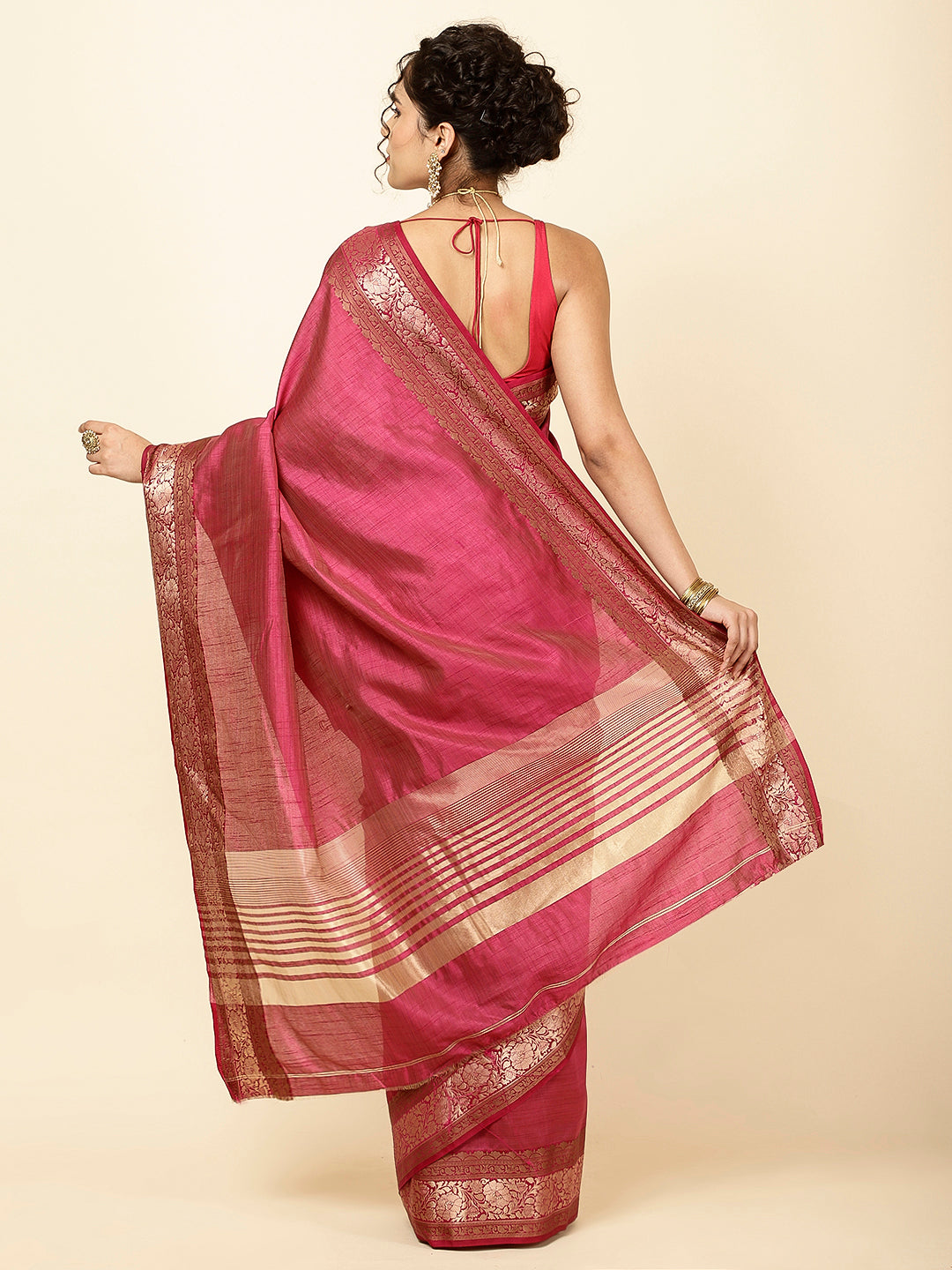 Zari Border Woven Handloom Saree