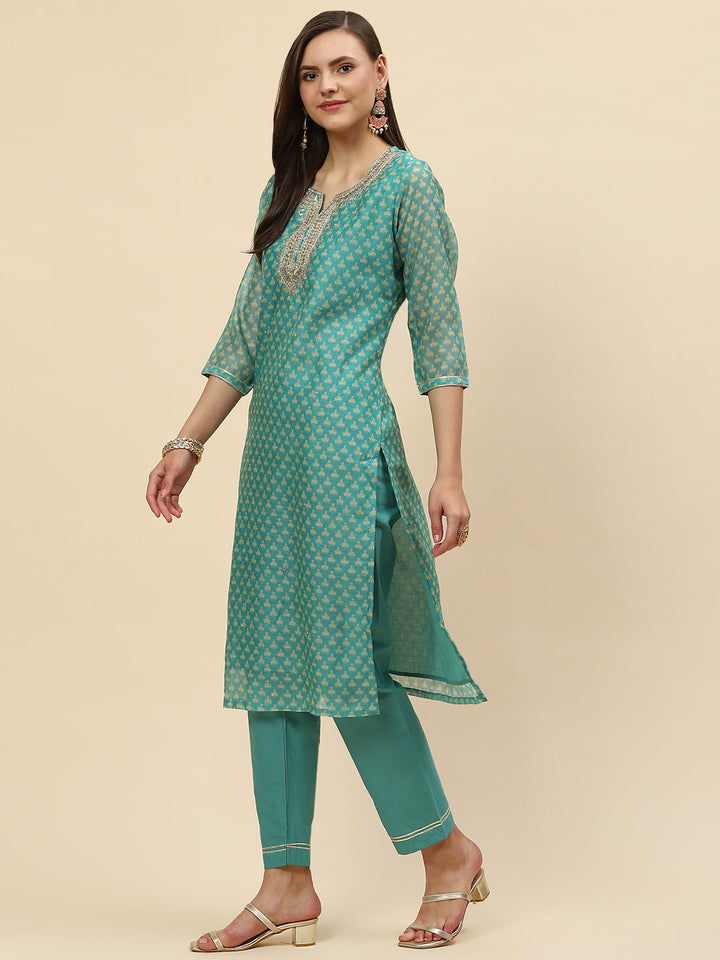 Gota Neck &amp; Printed Chanderi Kurta With Pants