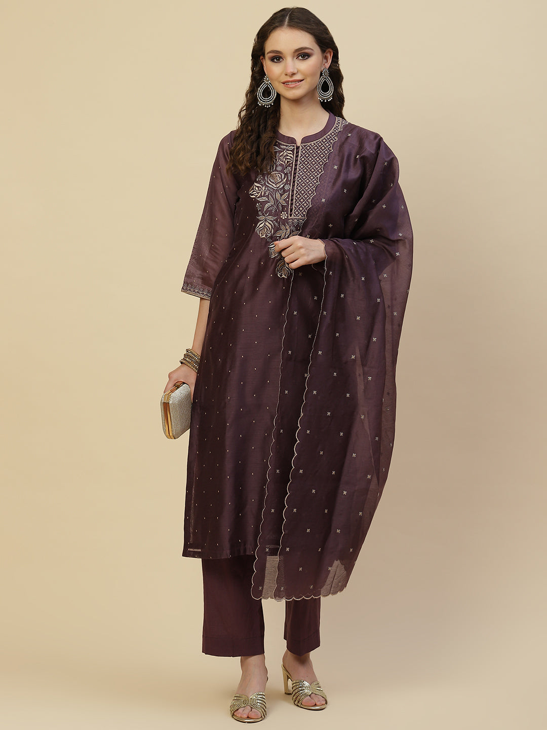 Resham Neck Embroidered Chanderi Kurta With Pants &amp; Dupatta