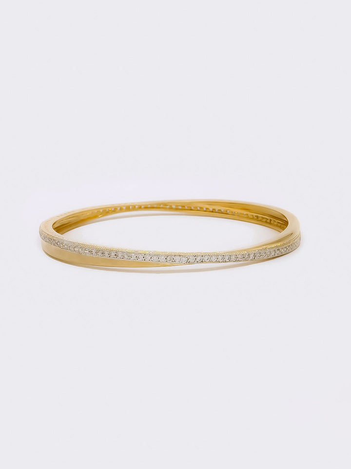 BANGLE (JEWELRY)