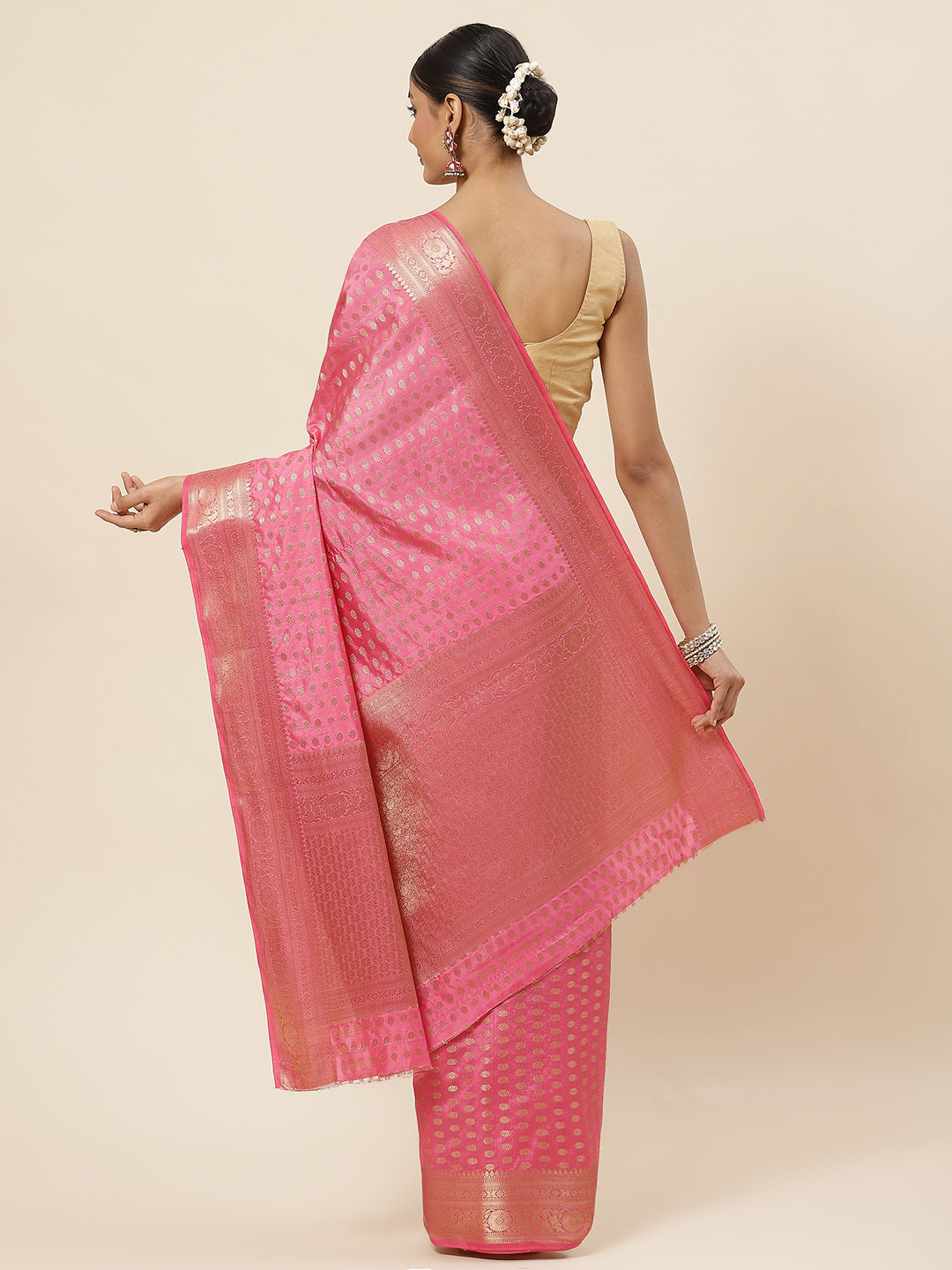 Zari Booti Handloom Woven Saree