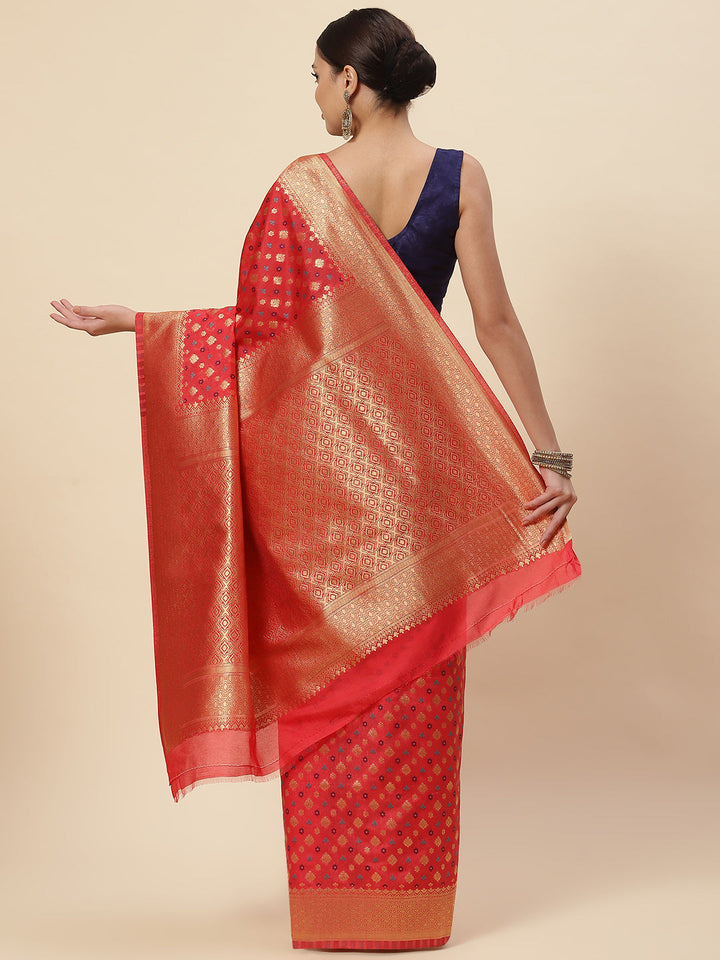 Zari Border Booti Handloom Woven Saree