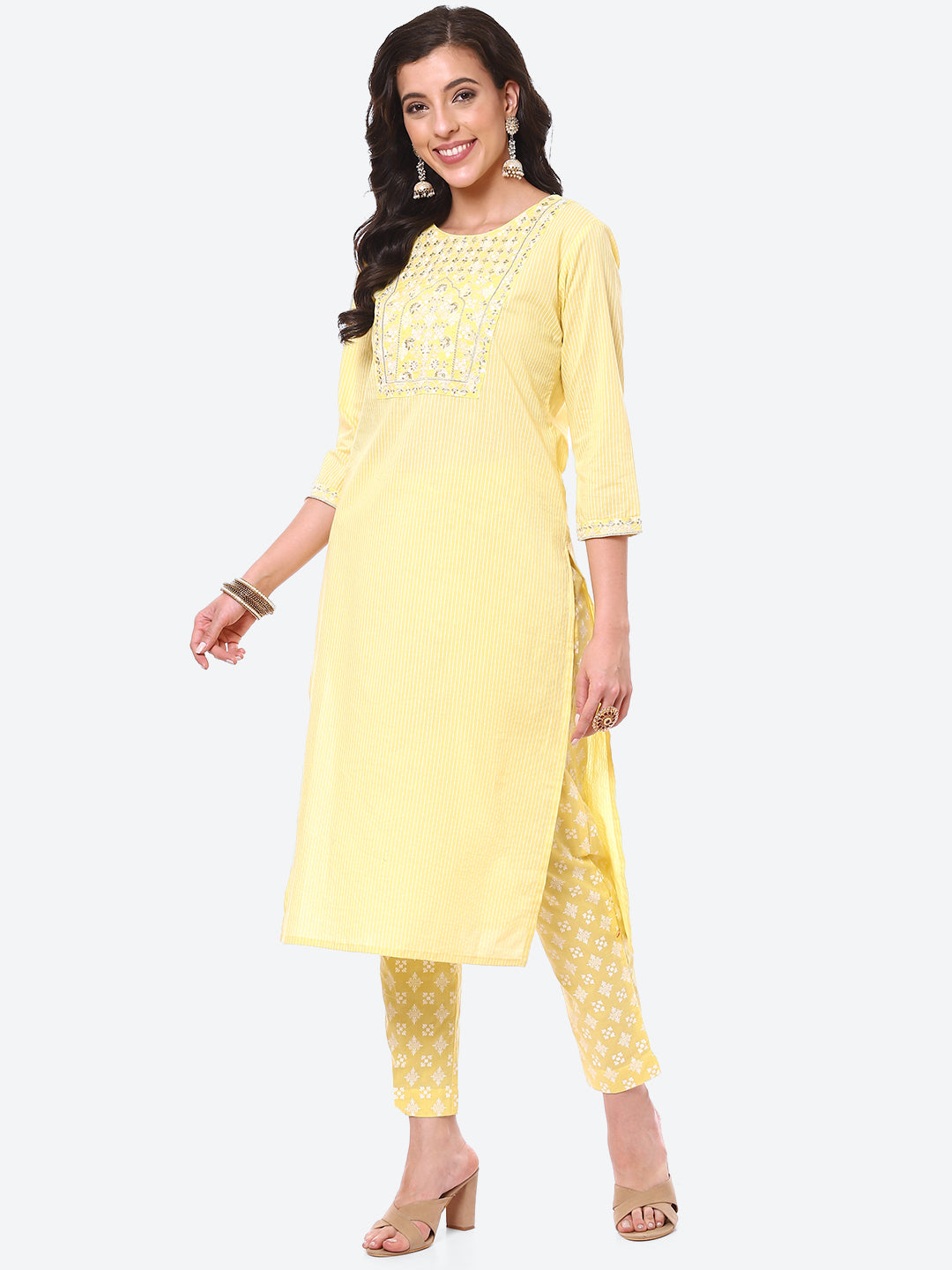 Zari Embroidered Yoke Printed Cotton Kurta With Pant