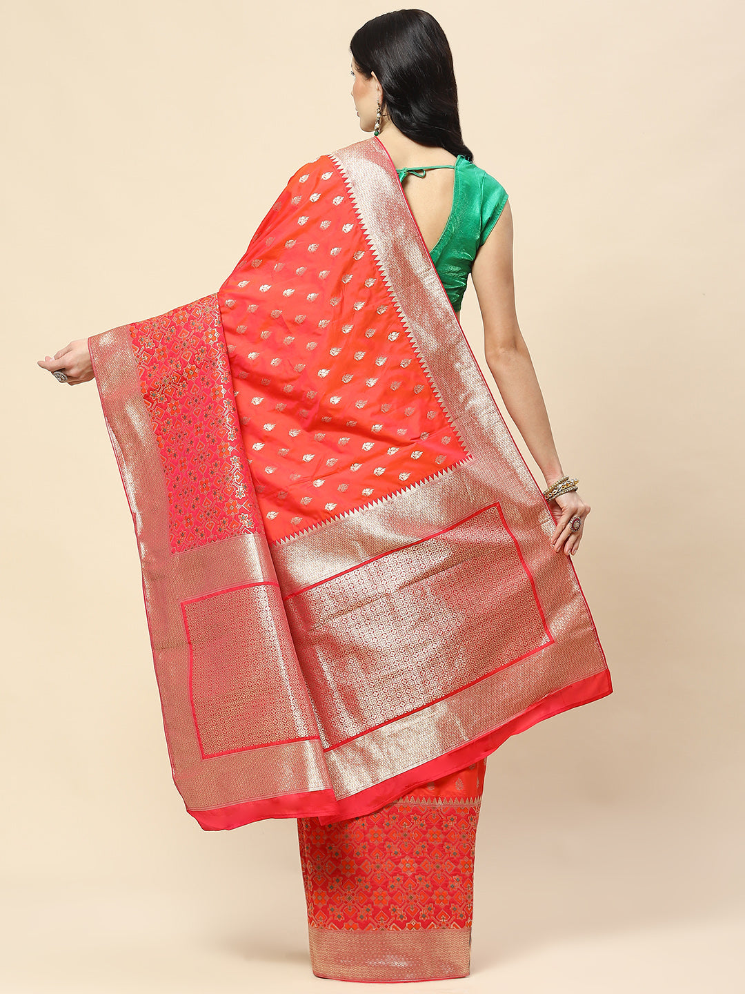 Zari Booti Woven Art Silk Banarsi Saree