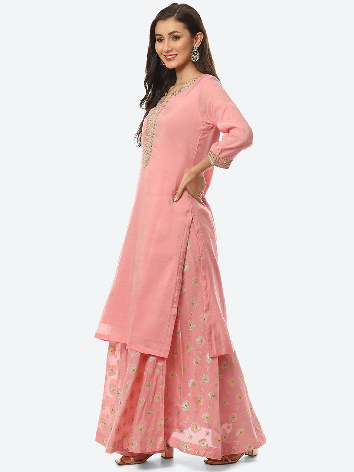 Neck Patti Chanderi Kurta With Skirt