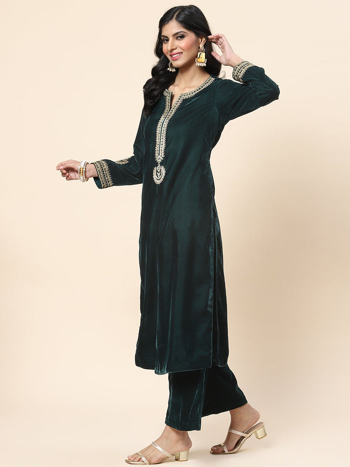 Zari Embroidered Velvet Kurta With Palazzo